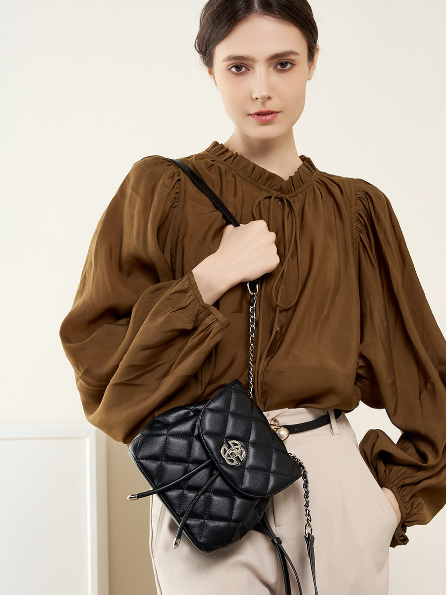 Diamond Pattern Chain Small Backpack
