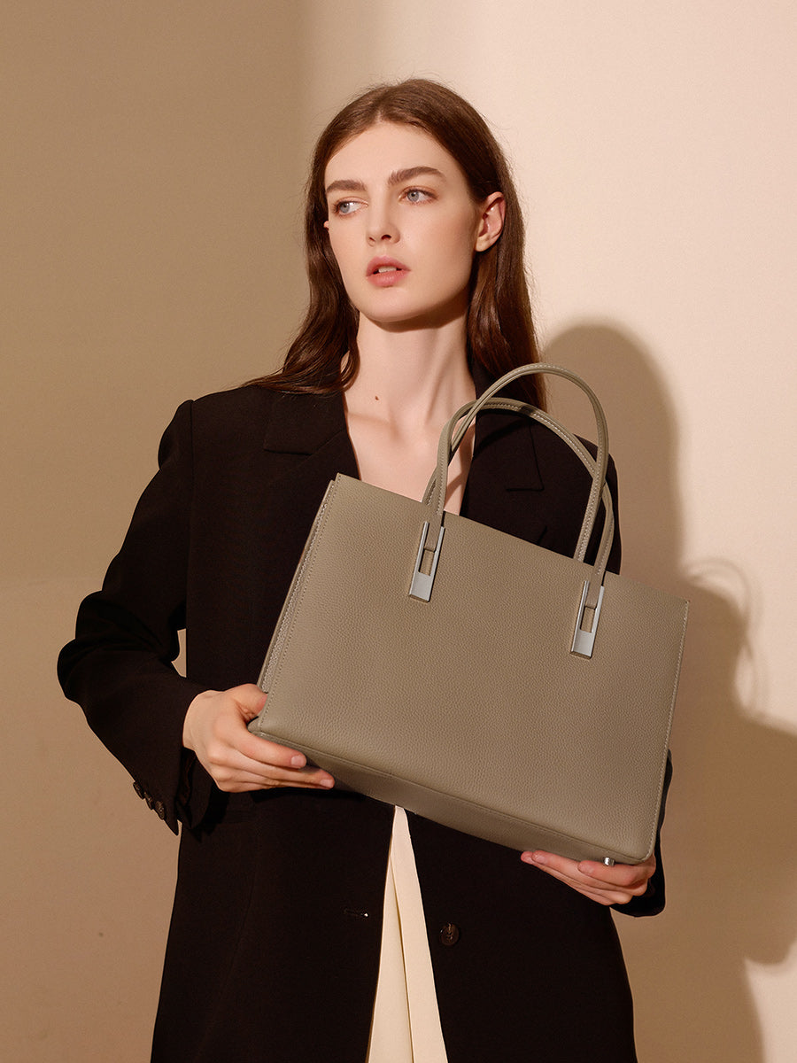 Simple Large Capacity Tote Bag