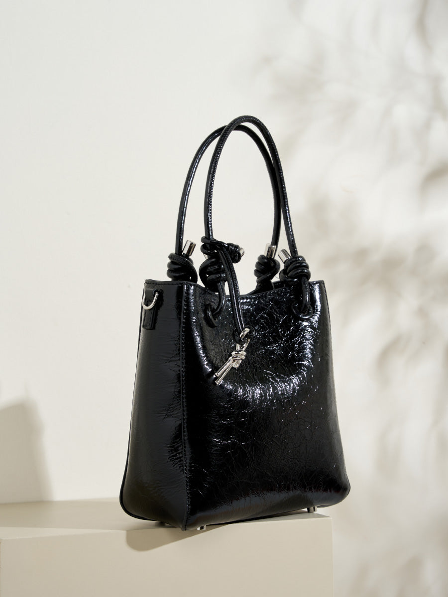 Cracked Oil Wax Leather Bucket Bag