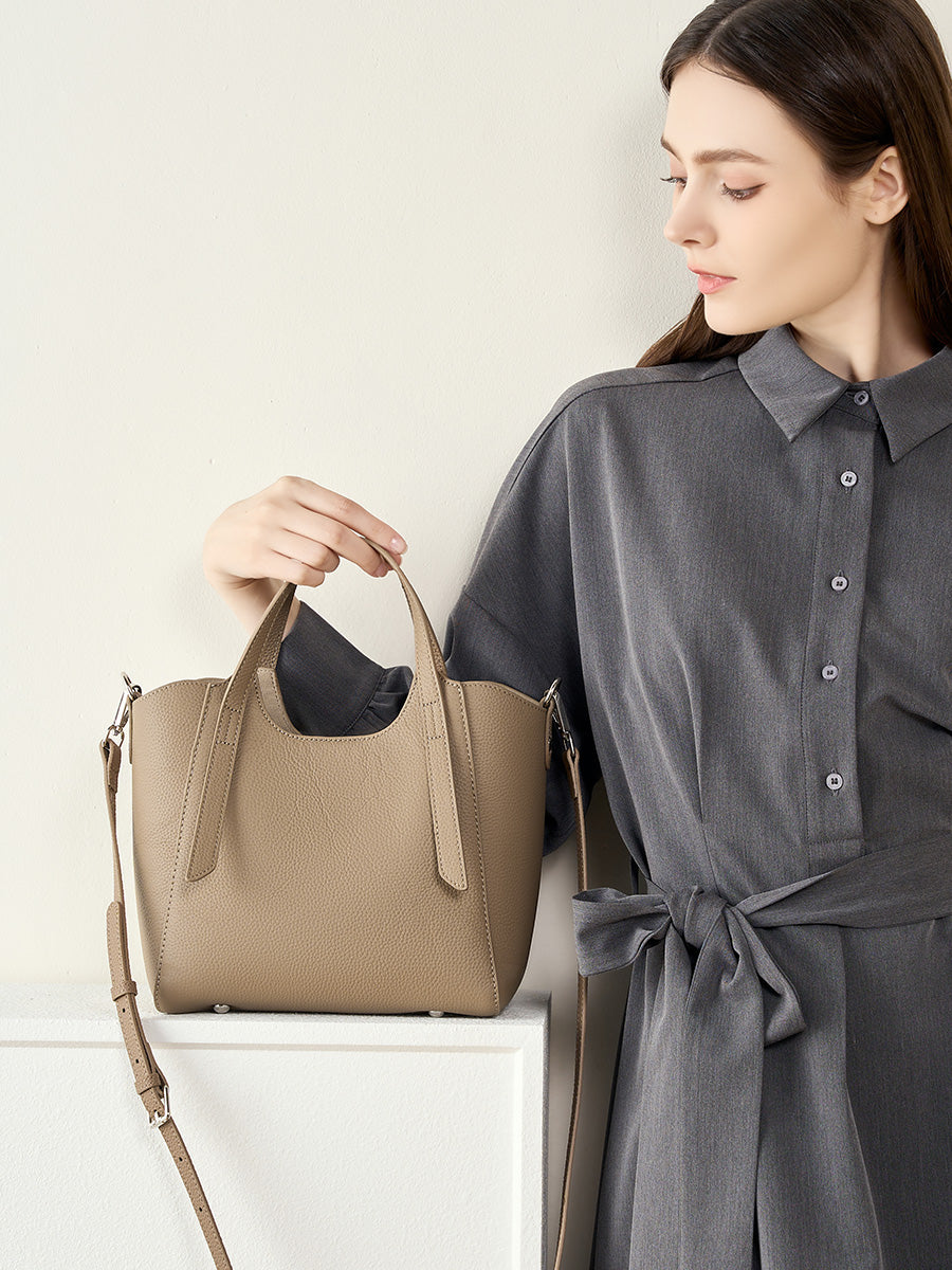 Commuter Simple Bucket Bag