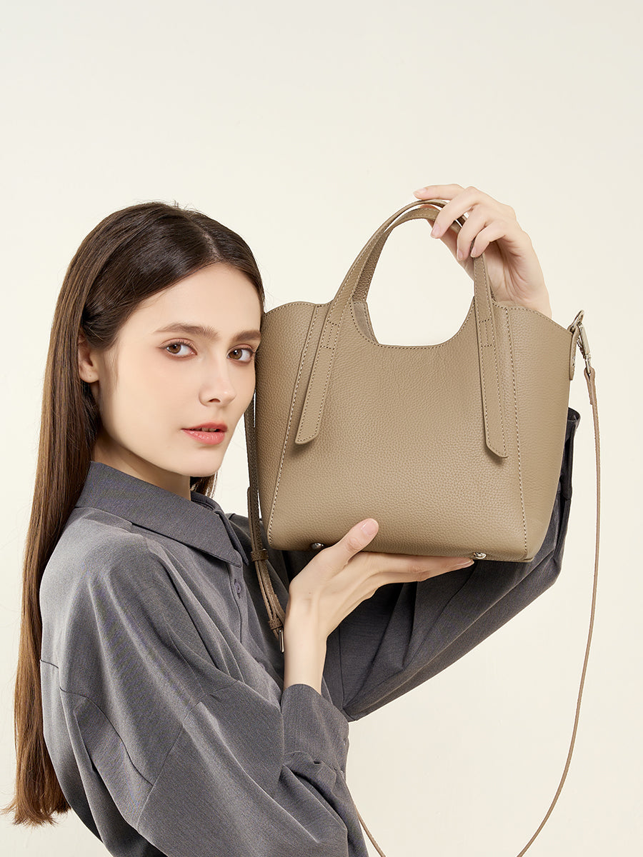 Commuter Simple Bucket Bag