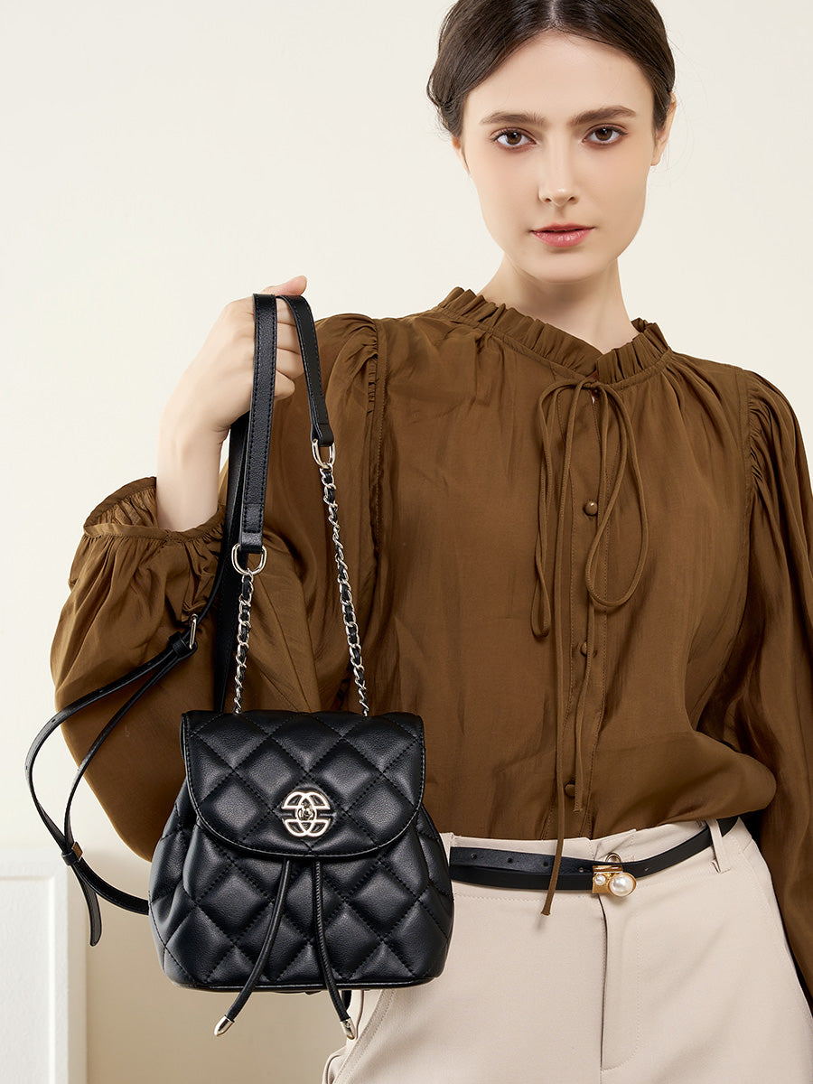 Diamond Pattern Chain Small Backpack